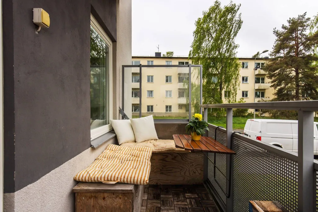 Rõdu - Apartment with Balcony in Stockholm