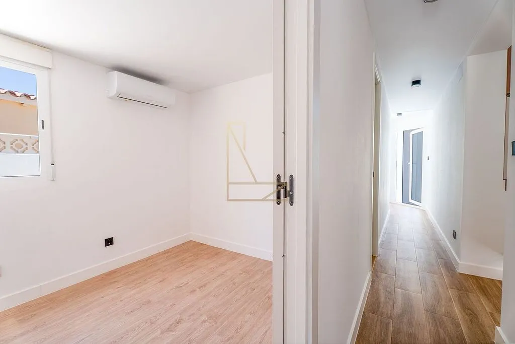 Toad - Renovated Semi-Detached Villa with Garden in La Nucía