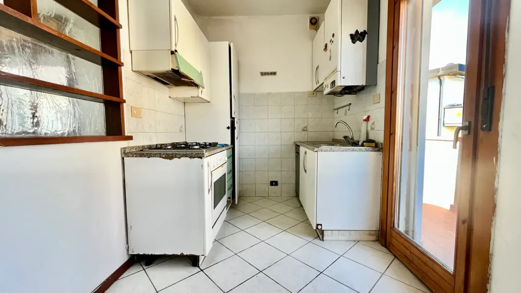 Cuisine - Apartment with Terrace in Calcinaia Centre