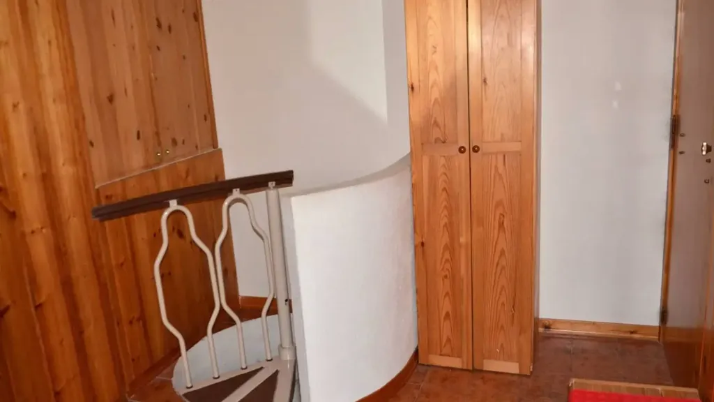 Toad - Three-Bedroom Apartment with Balconies in Ovindoli