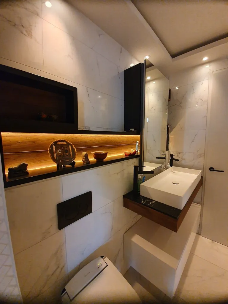 Bagni - Luxury Apartment in The CoolTower, Rotterdam