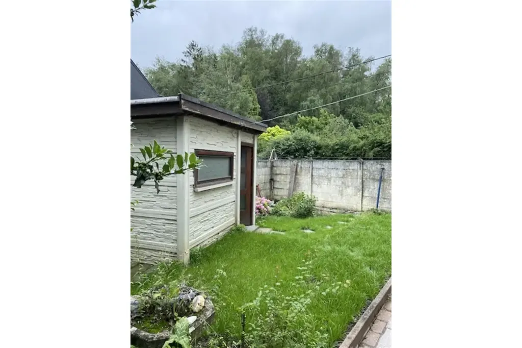 Aed - House with Garden and Attic in Roux