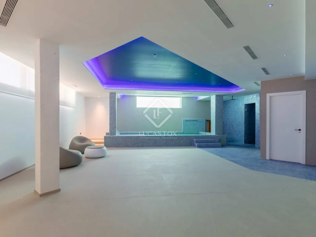 Rooms - Luxury Villa with Sea View in La Nucía