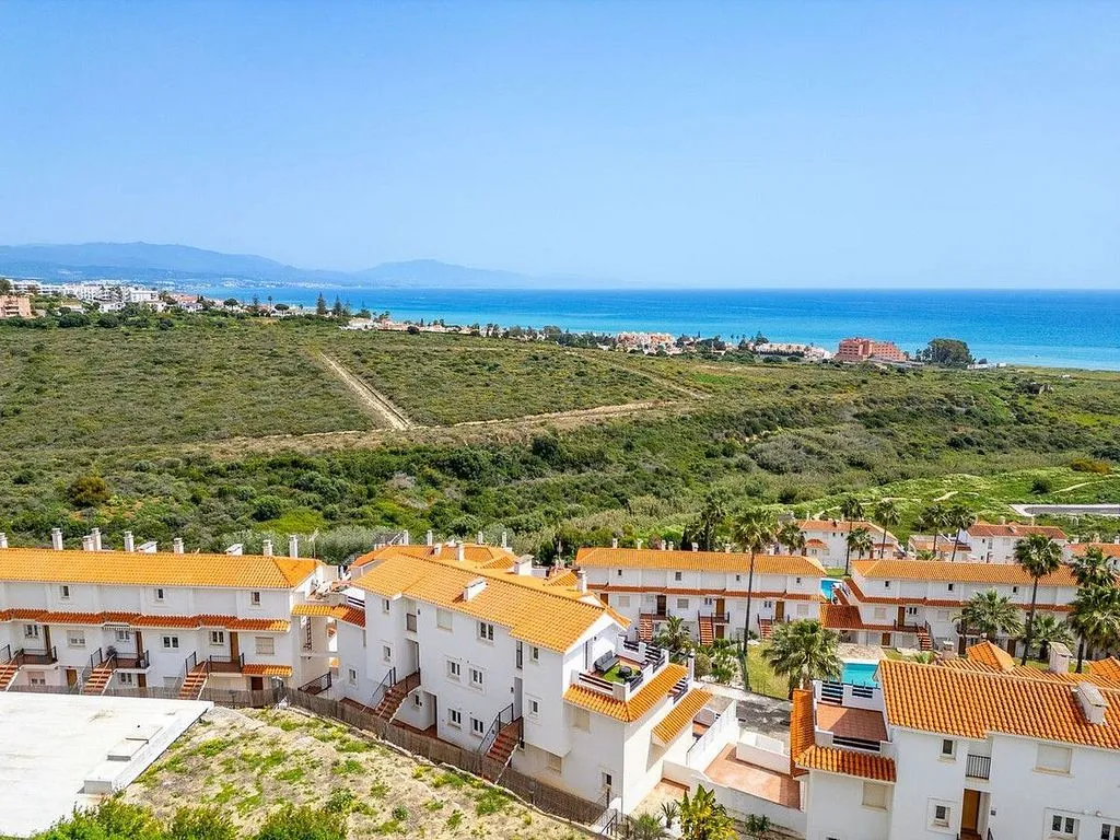 Rõdu - Duplex with Pool and Terrace in Manilva