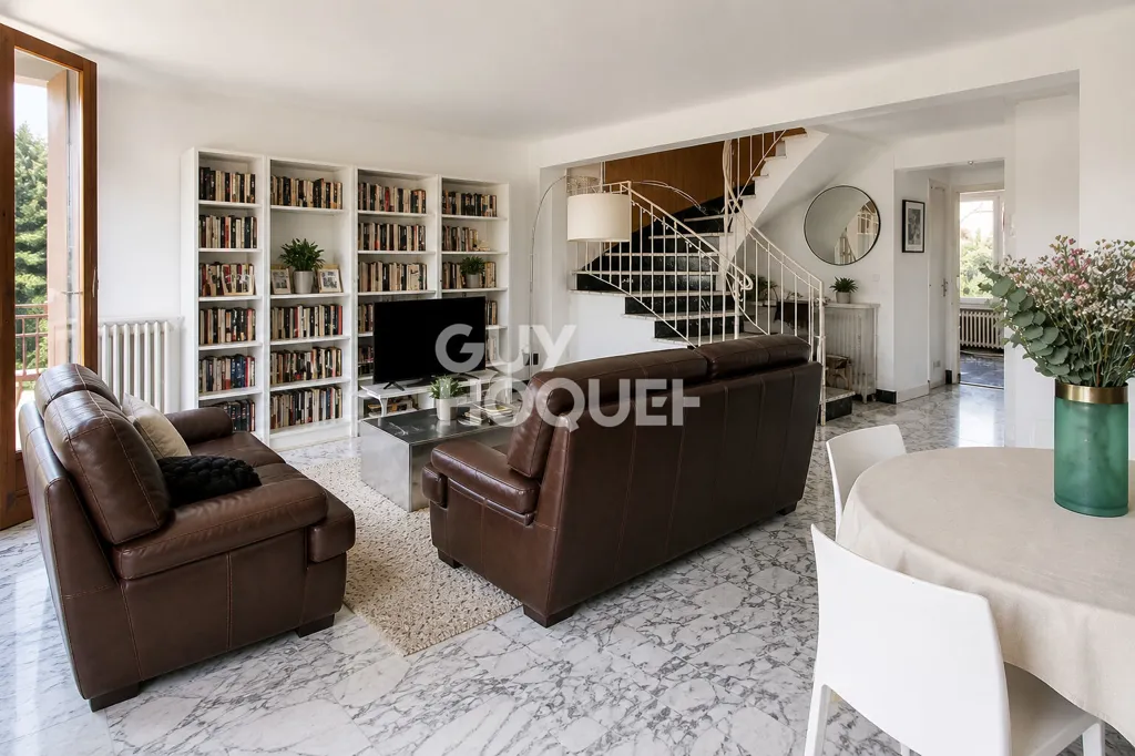 Elutuba - Duplex with Shared Garden in Chaville