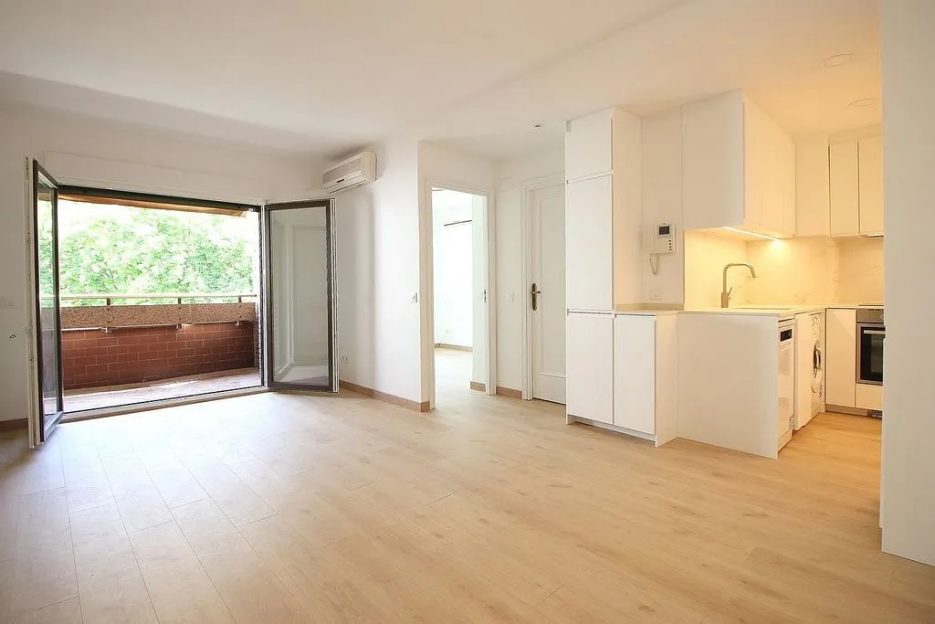 Apartment with Pool and Terrace in Goya