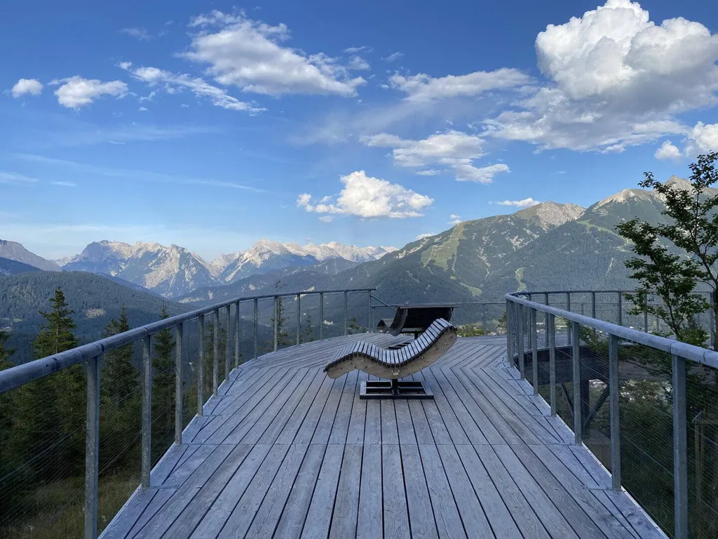 Terrass - Modernised Apartment with Garden in Tirol