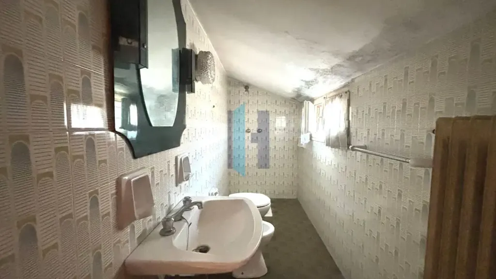Salles de bain - Trilocale with Garden in Botticino