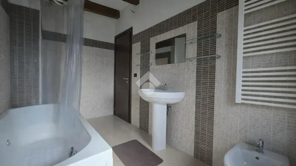 Salles de bain - Apartment with Pool in Montalto Uffugo