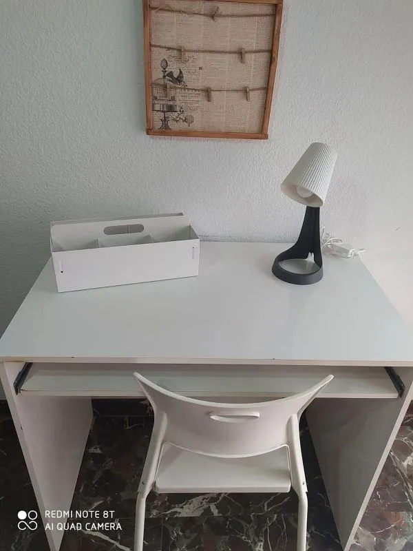 Kabinet - Spacious Apartment with Pool in Pajaritos, Granada