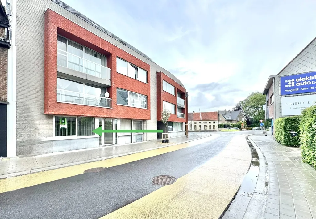 Välivaade - Renovated Flat with Lift in Waregem Centre