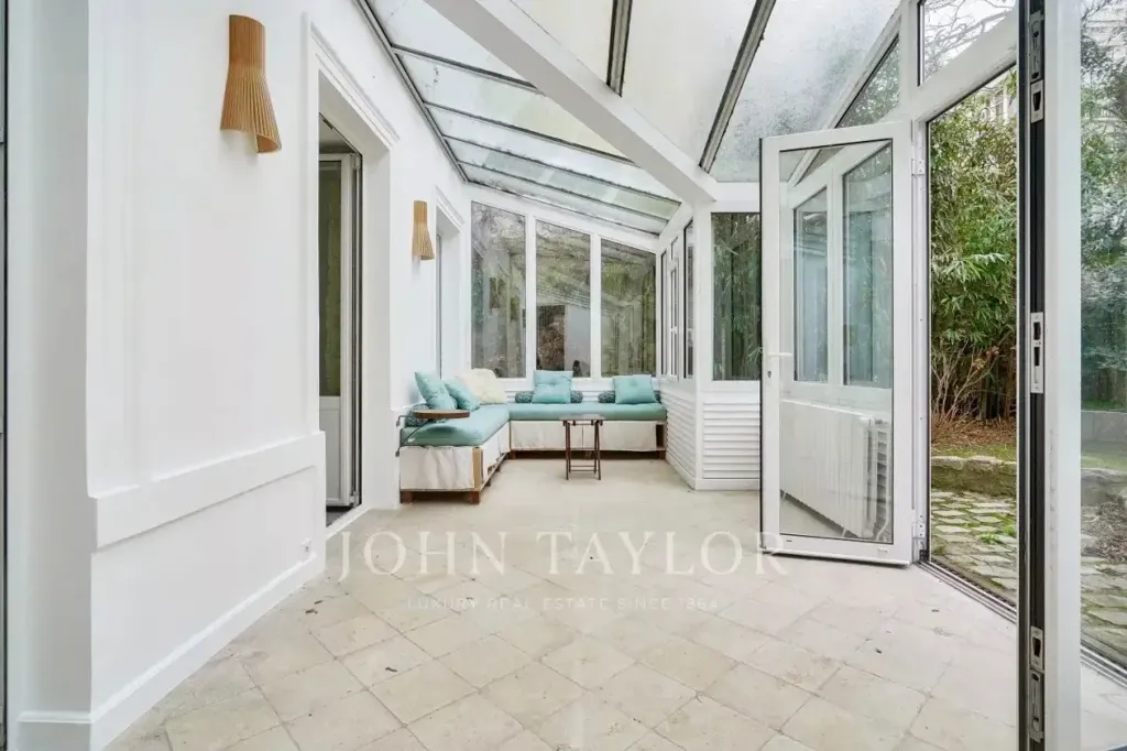 Terrass - Luxury Duplex with Garden in Paris 16th