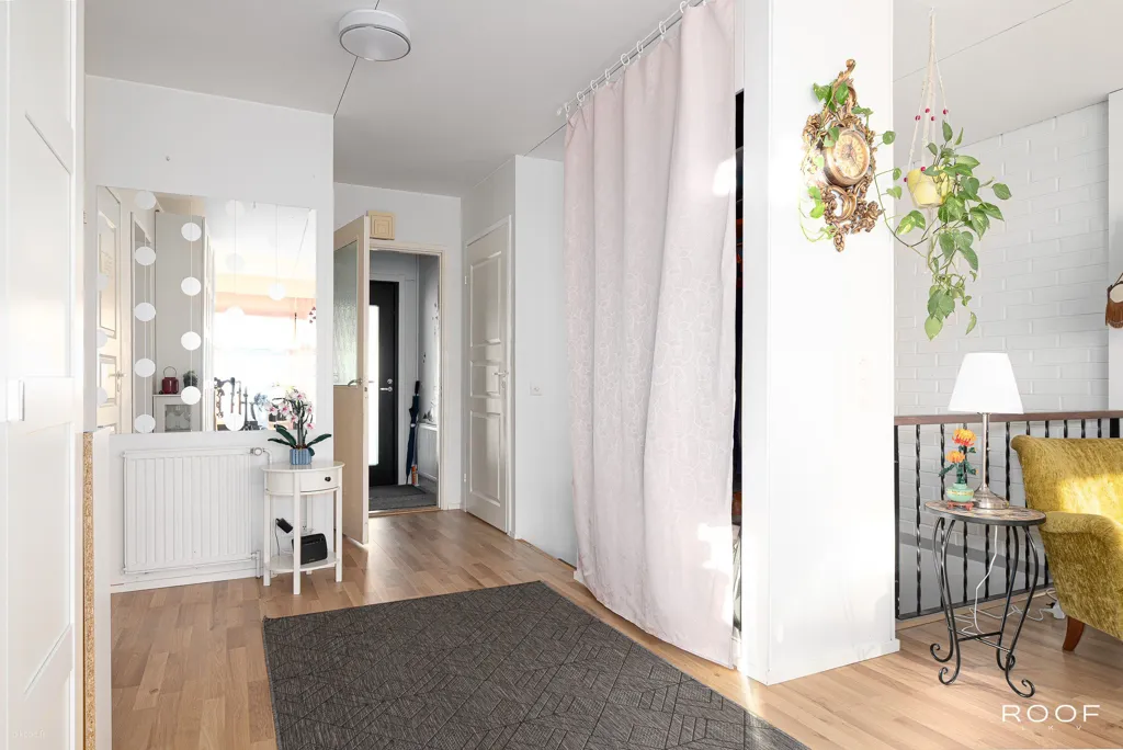 Maison 5 pièces à FI
