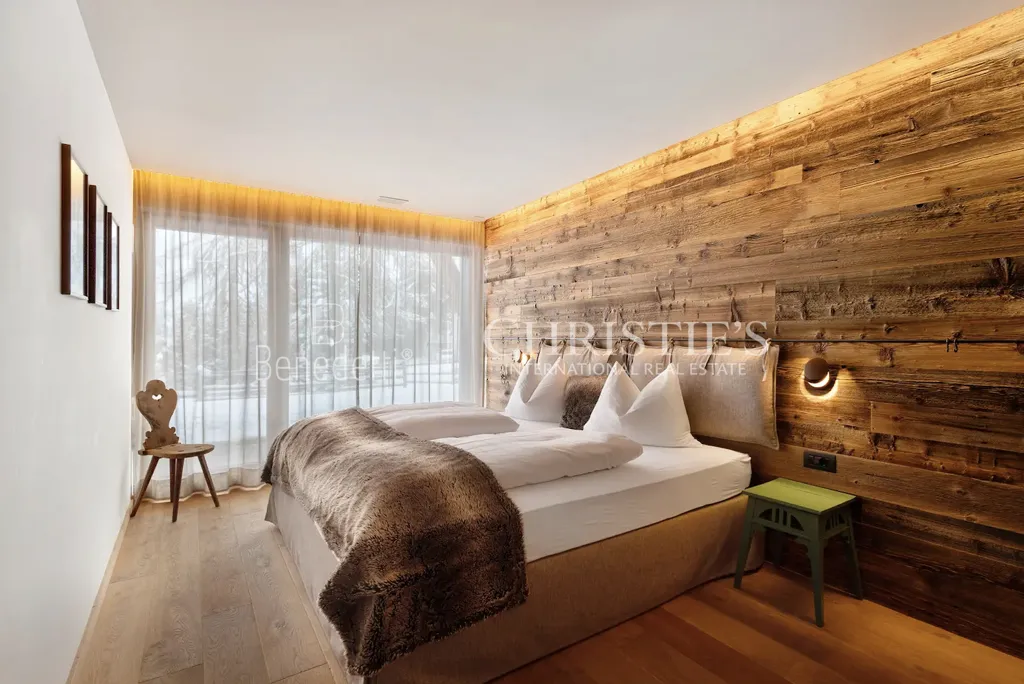 Magamistoad - Luxury Chalet with Ski-in/Ski-out in Olang