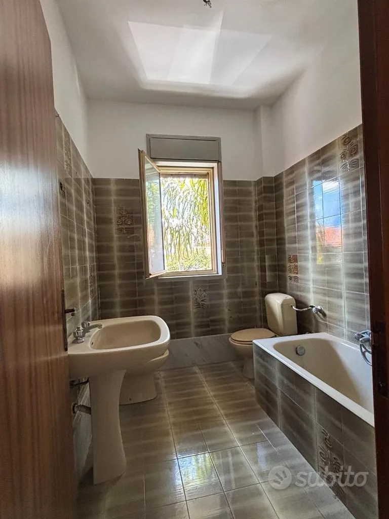 Vannitoad - Bright Apartment with Sea View in Scogliera