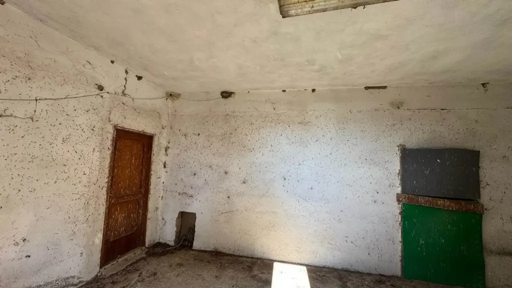Pièces - Rustic Farmhouse with Lake View in Santa Luce