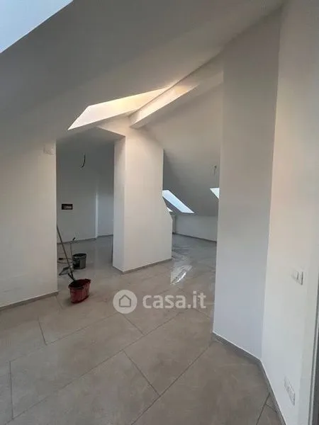Pièces - Mansarded Apartment in Art Deco Building, Turin