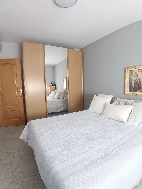 Chambres - Semi-Detached House with Terrace in Les Arenes