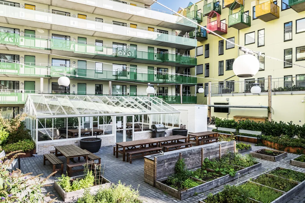 Garden - Modern Flat with Panoramic View in Partille