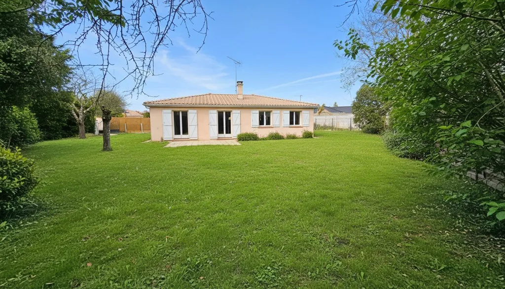 Jardin - Maison Pavillonnaire avec Terrasse à Montauban