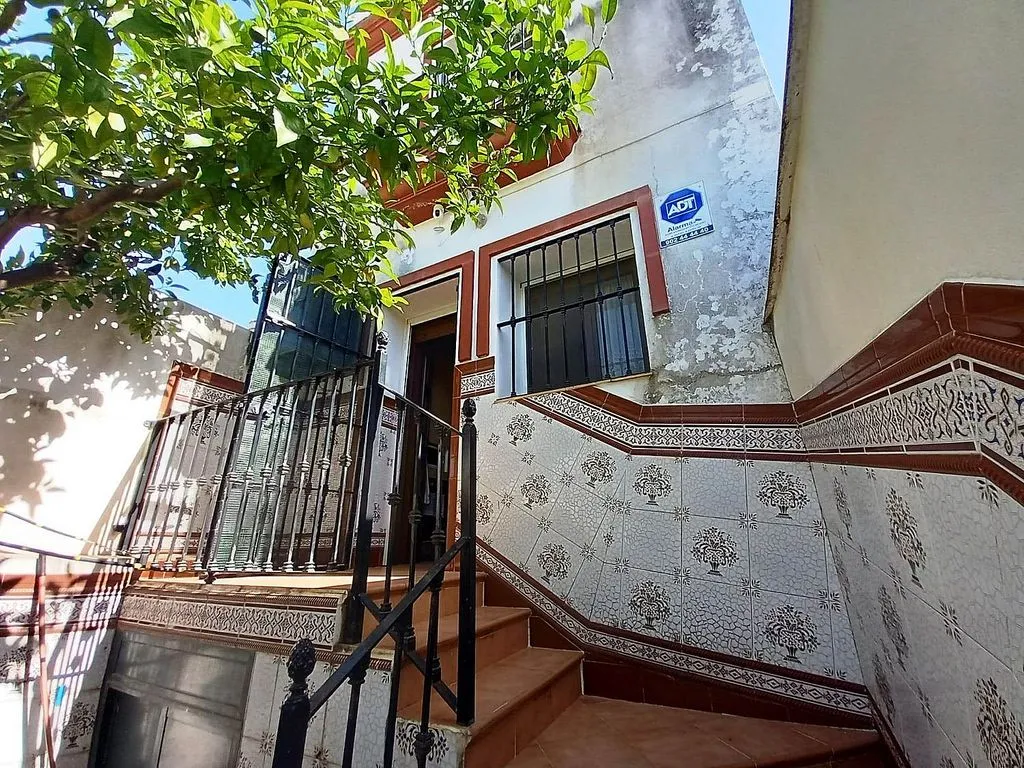 Pièces - Semi-detached House with Balcony in El Pedroso
