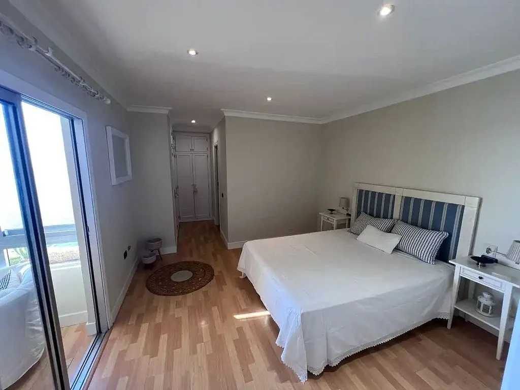 Seafront Apartment with Pool in Tabaiba
