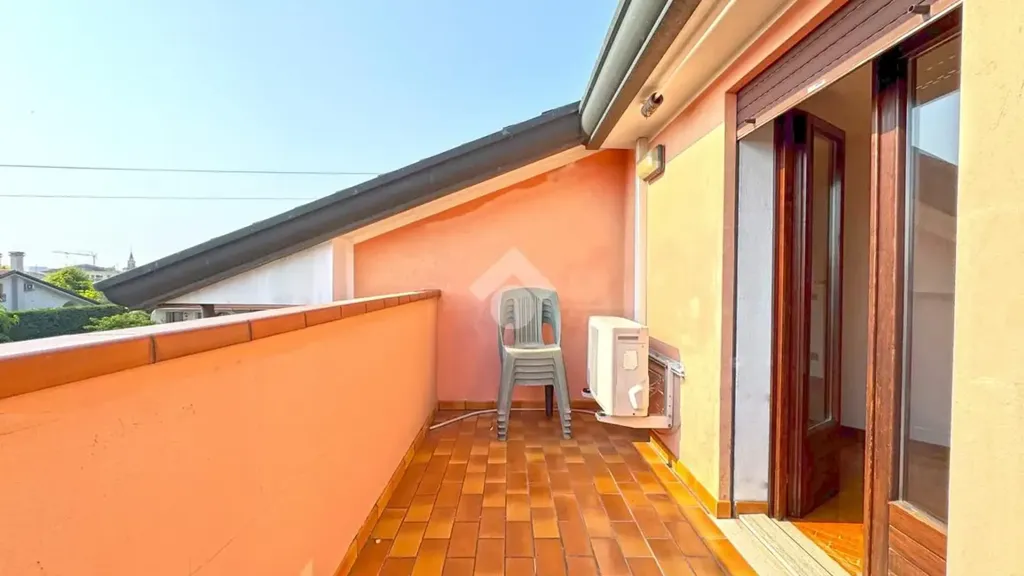 Balcon - Bifamiliare Villa with Private Garden in Marsango