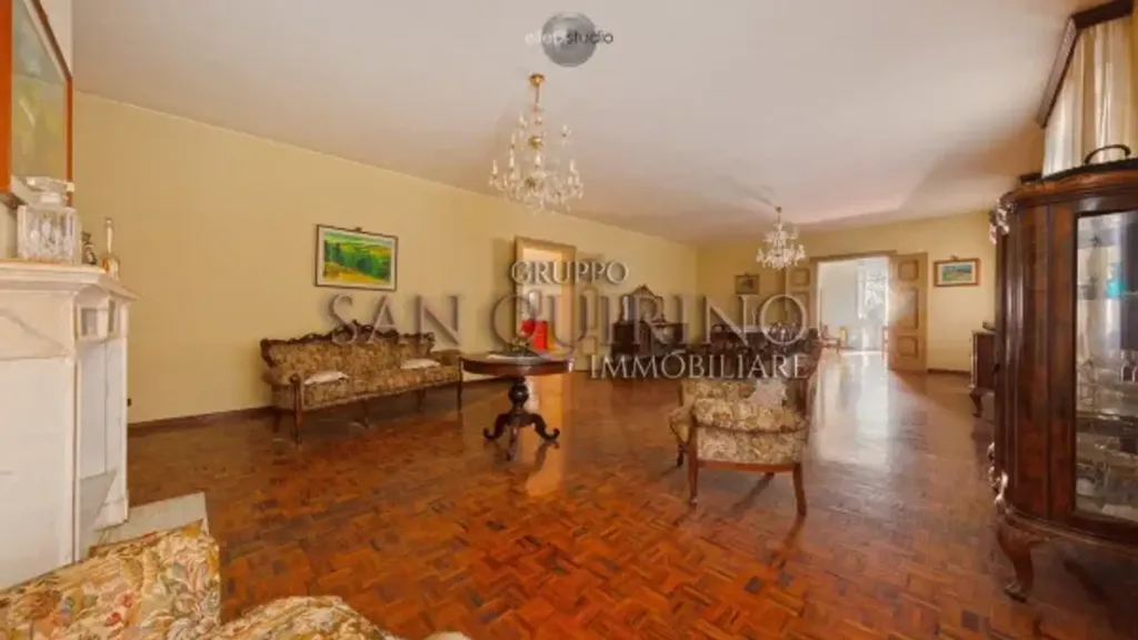 Séjour - Luxury Villa with Private Garden in Maranello