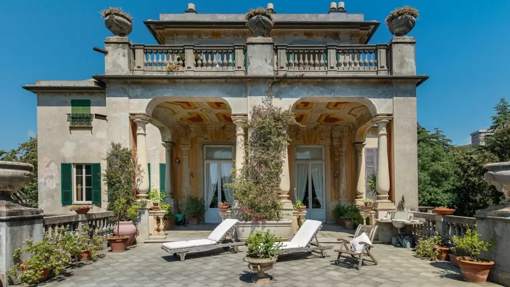 Terrasse - Noble Apartment with Private Chapel in Genoa