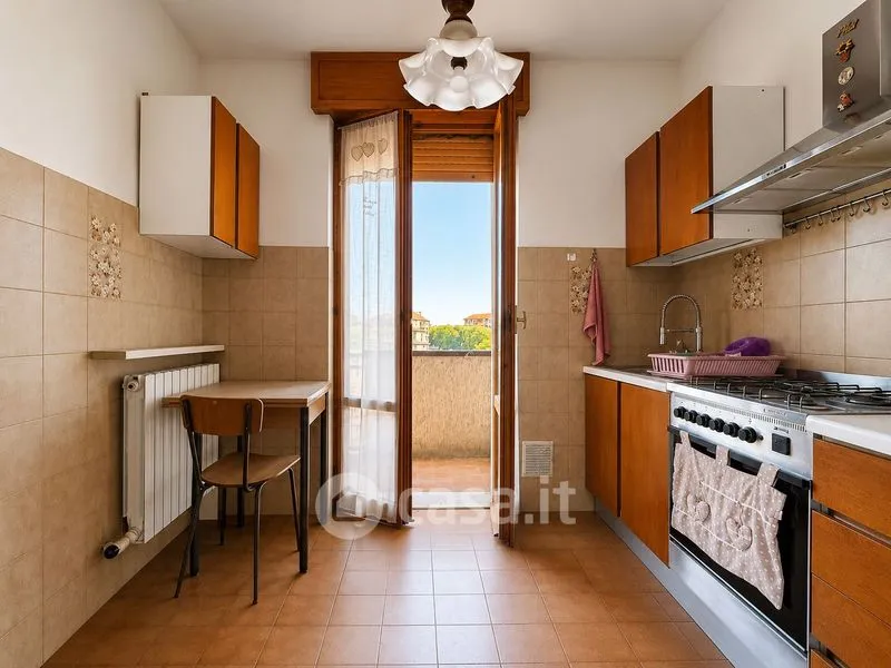 Cuisine - Three-Bedroom Flat with Balcony in Tortona