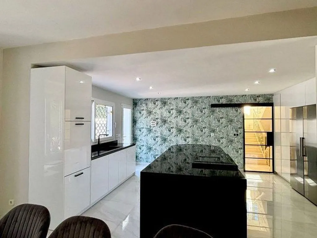 Cuisine - Villa with Pool and Terrace in Sotogrande Costa