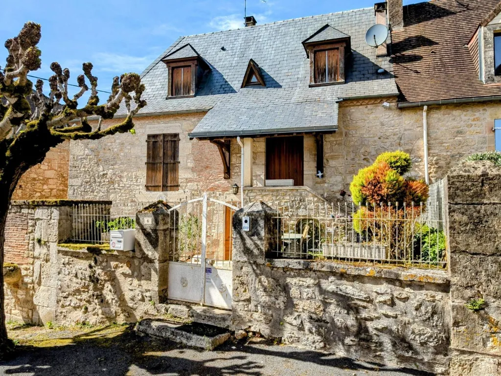 Exterior - Spacious House with Garden in Quiet Countryside