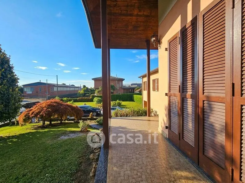 Terrass - Villa with Private Garden in Palazzago