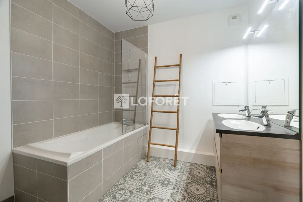 Bagni - Duplex with Terraces in Colombes