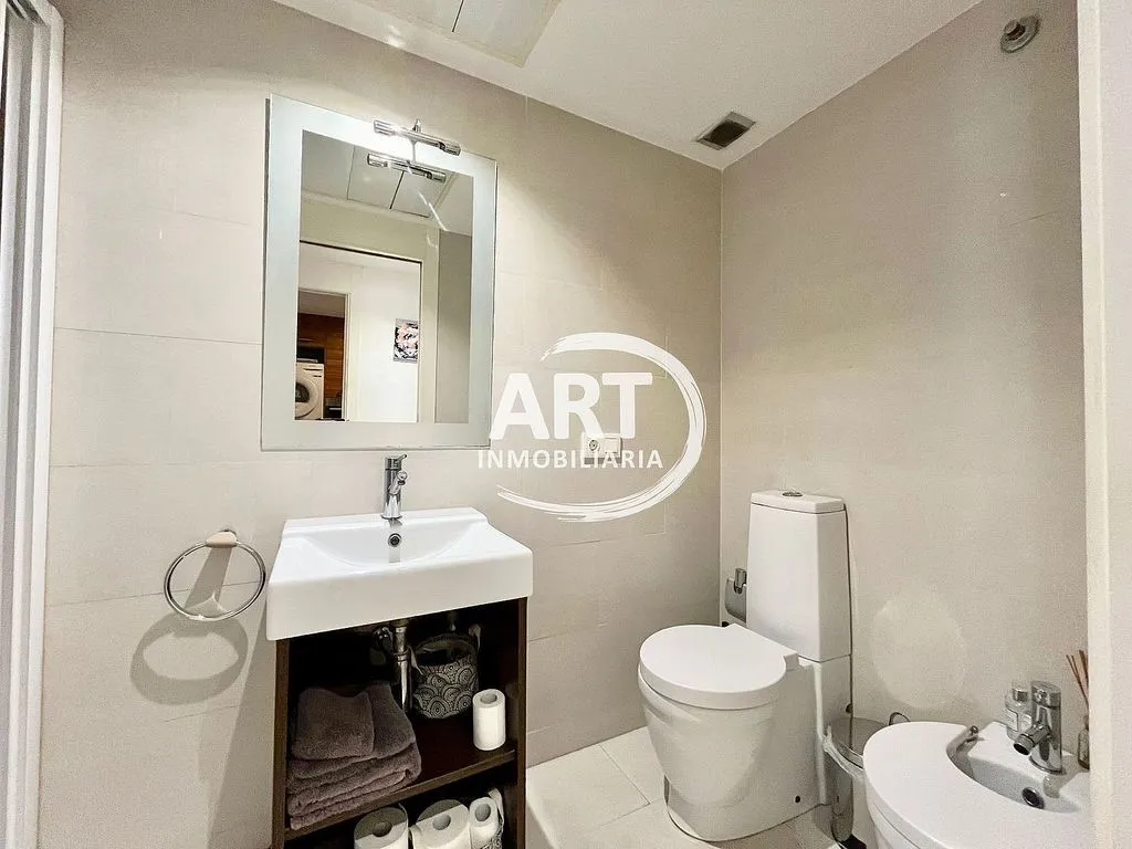 Salles de bain - Duplex with Garage in Rocafort