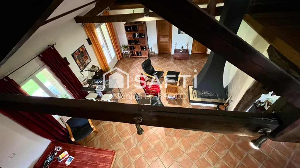 Elutuba - Rustic Stone House with Pool in Damazan
