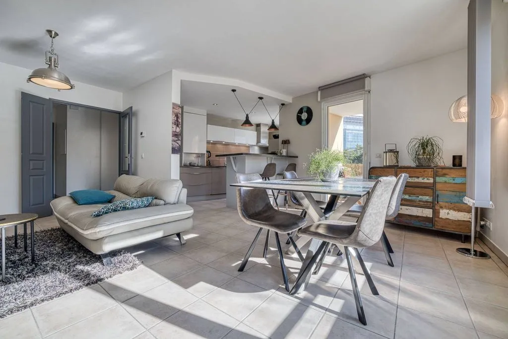 Söögituba - Luxury Apartment with Mountain Views in Annecy