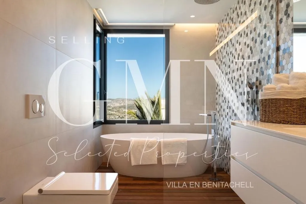 Vannitoad - Luxury Villa with Sea Views in Benitachell