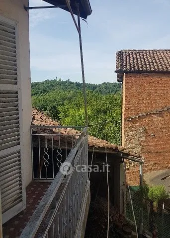 Rõdu - Rustic Farmhouse with Balcony in Castell'Alfero