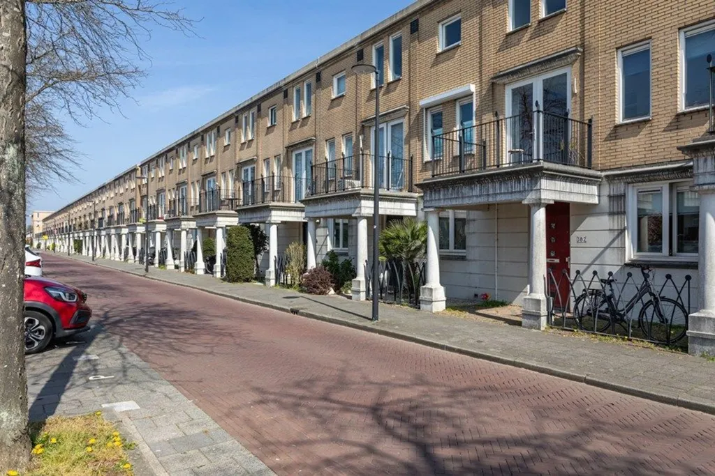 Extérieur - Three-Bedroom Tussenwoning with Garden in Rijswijk