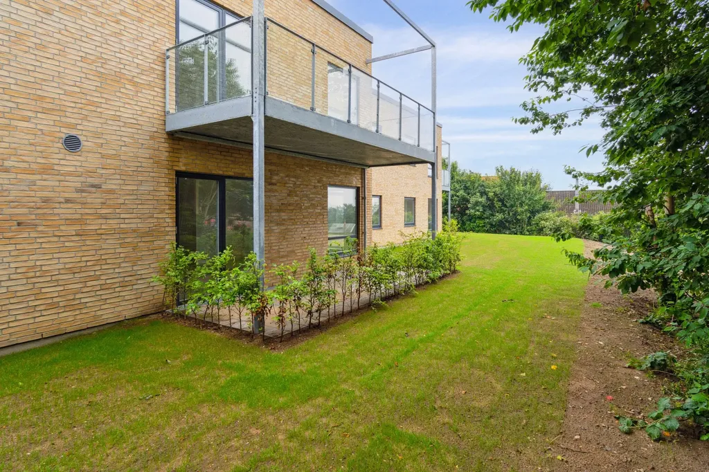 Jardin - Two-Bedroom Flat with Terrace in Fredericia