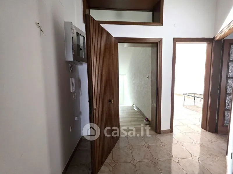 Esik - Three-Bedroom Flat with Balcony in Monteiasi