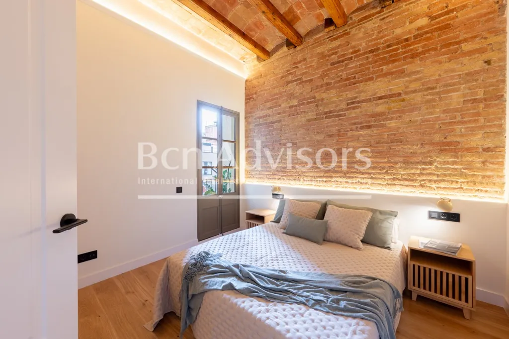Magamistoad - Refurbished Apartment with Original Features in Eixample