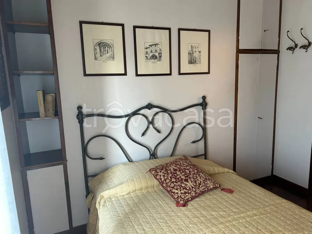 Bedrooms - 1934 Apartment with Balconies in Turin
