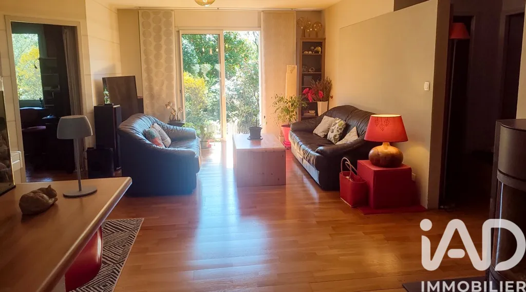 Elutuba - Charming House with Jacuzzi in Garein