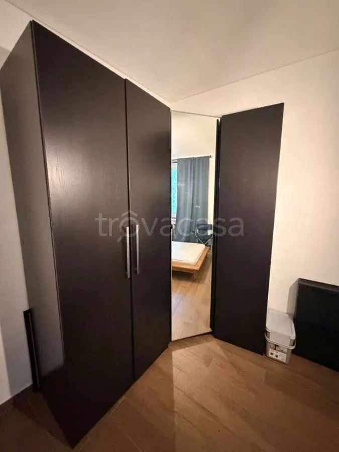 Magamistoad - Rental Flat with Active Income in Turin
