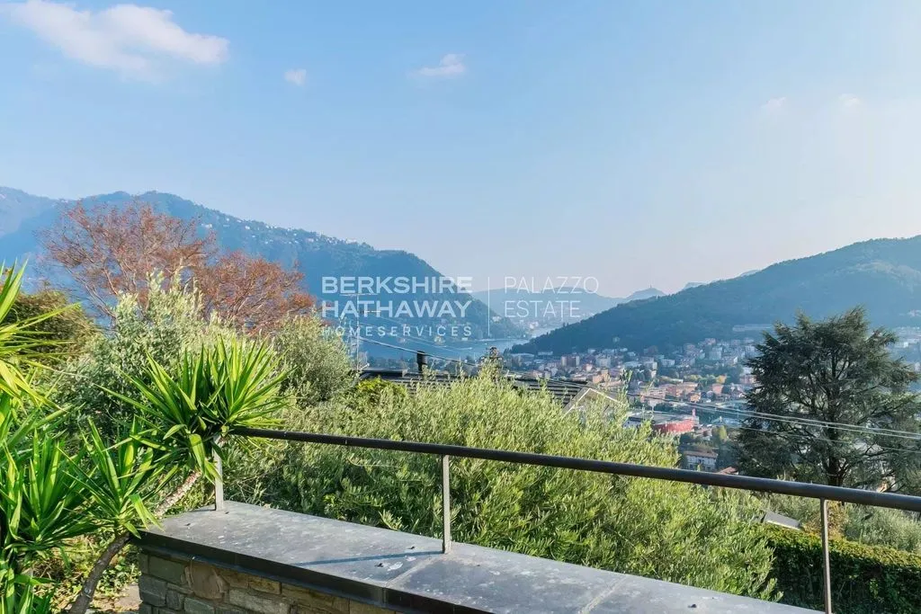 Terrass - Luxury Villa with Lake Views in Cernobbio