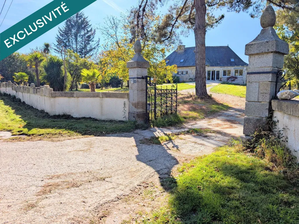 Extérieur - Domaine avec Étang et Piscine près de Dinan