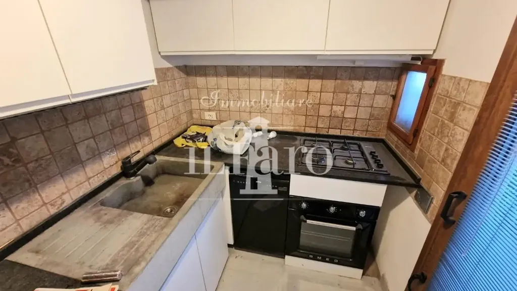 Cuisine - Terraced House with Terrace in El Castello, Signa