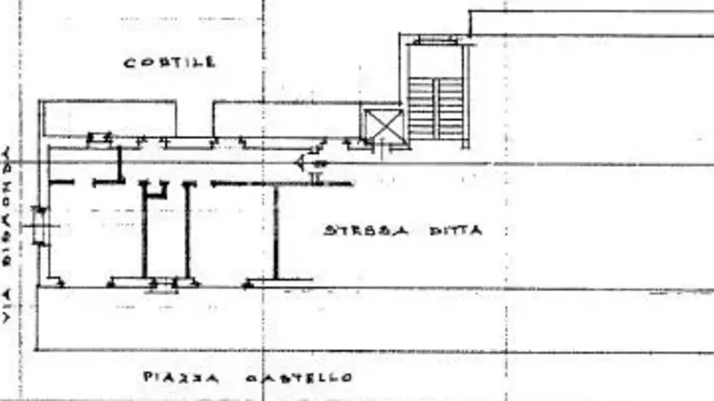 Plaan - Apartment with Terrace in Piazza Castello, Ciriè